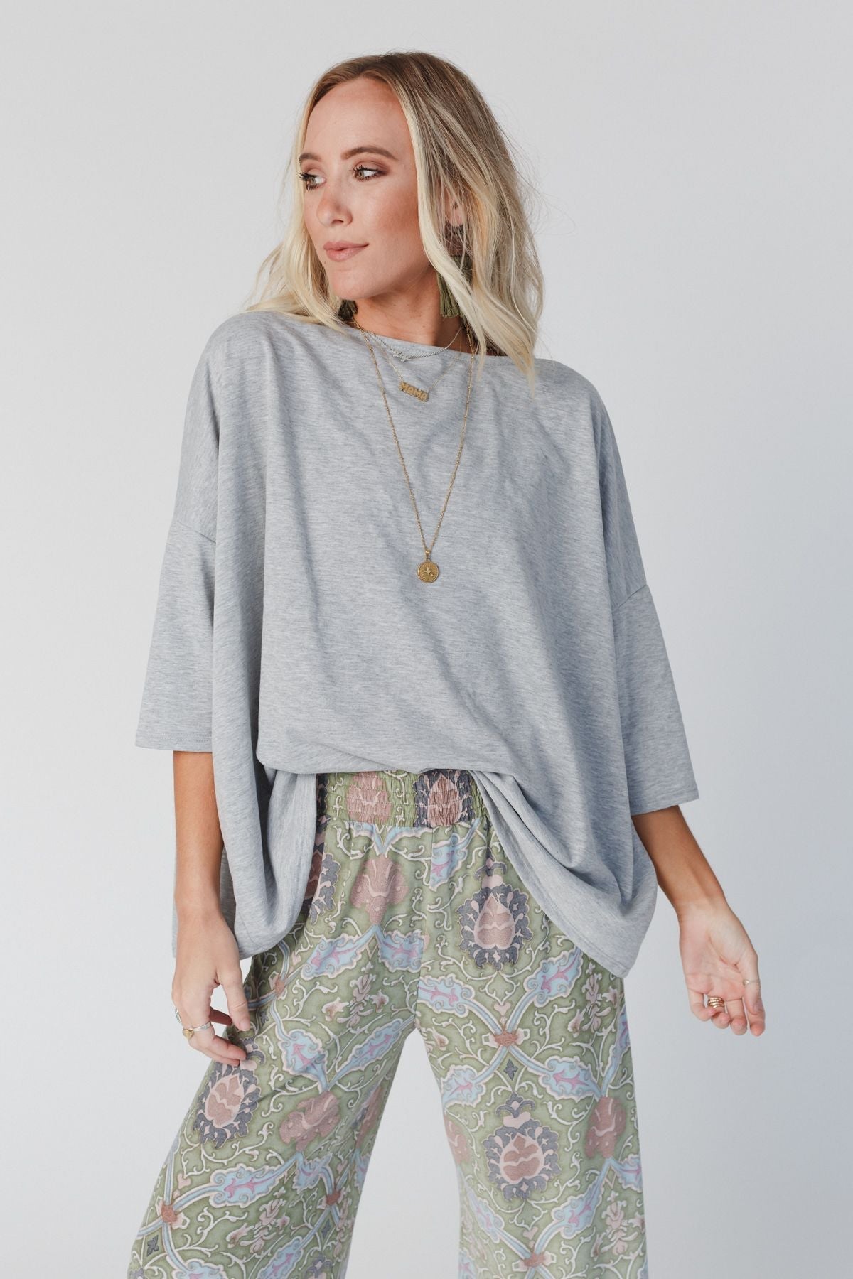 The Nest Cozy Cool Oversized Tee - Heather Gray
