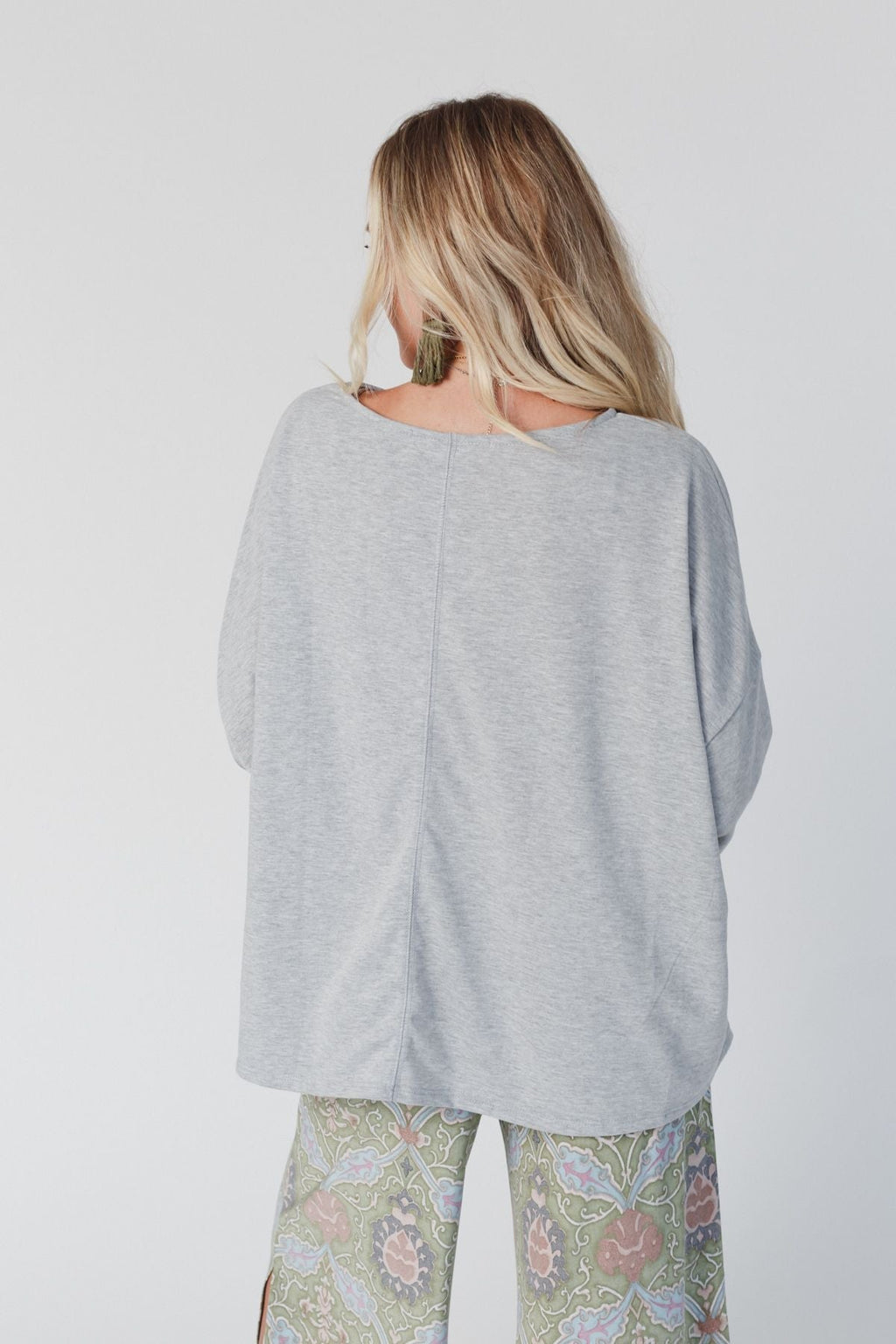 The Nest Cozy Cool Oversized Tee - Heather Gray