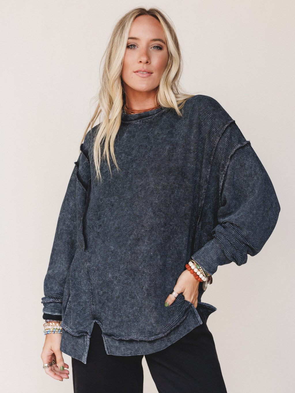 Always Home Sweatshirt - Black